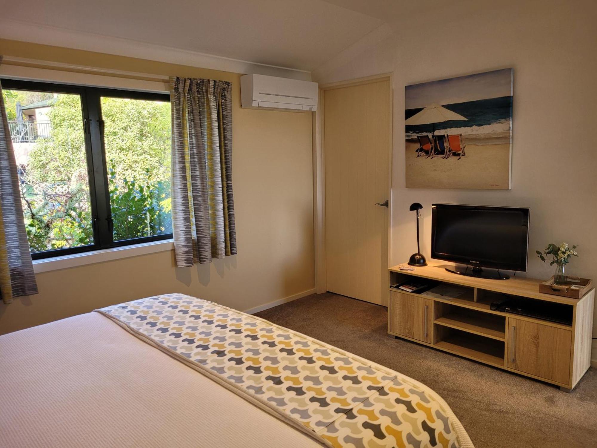 Hazelwood Mapua Bed & Breakfast Bagian luar foto