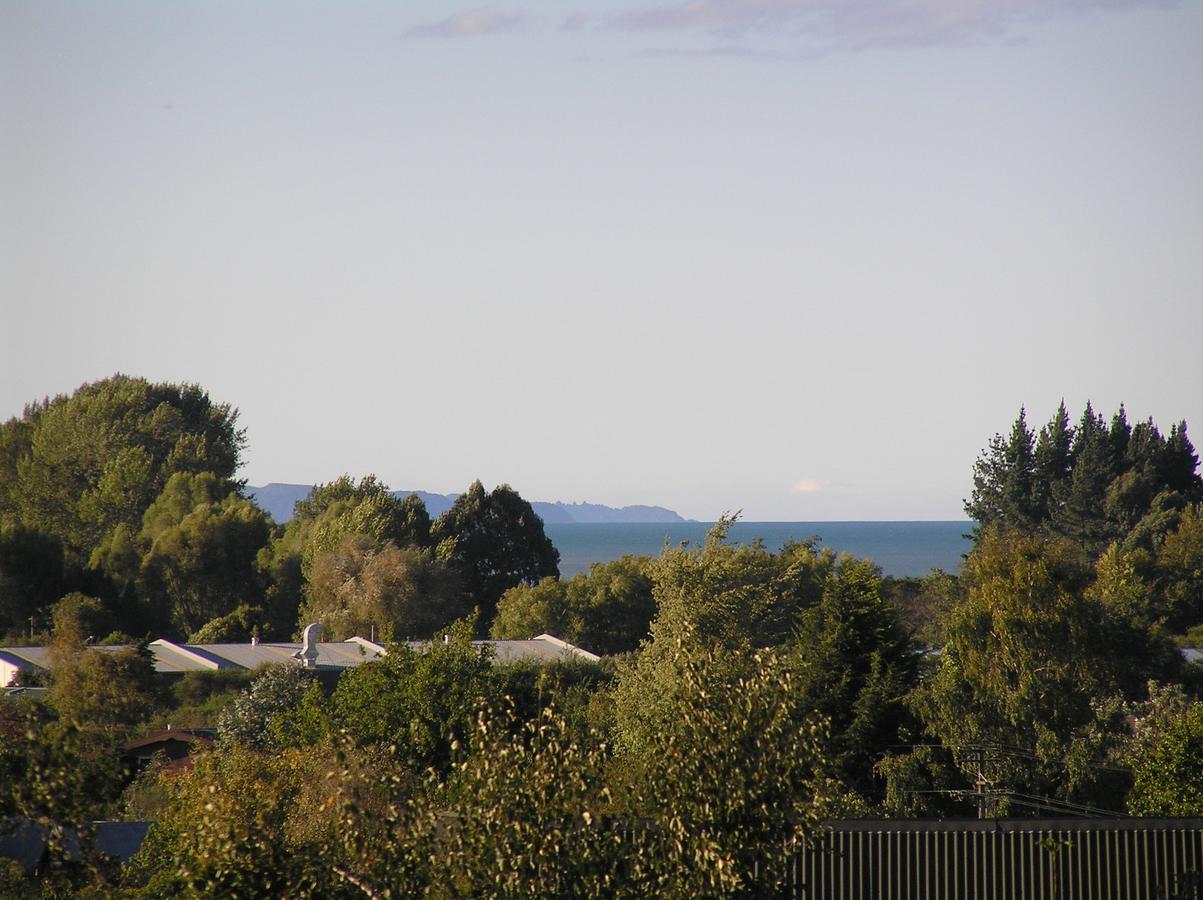 Hazelwood Mapua Bed & Breakfast Bagian luar foto